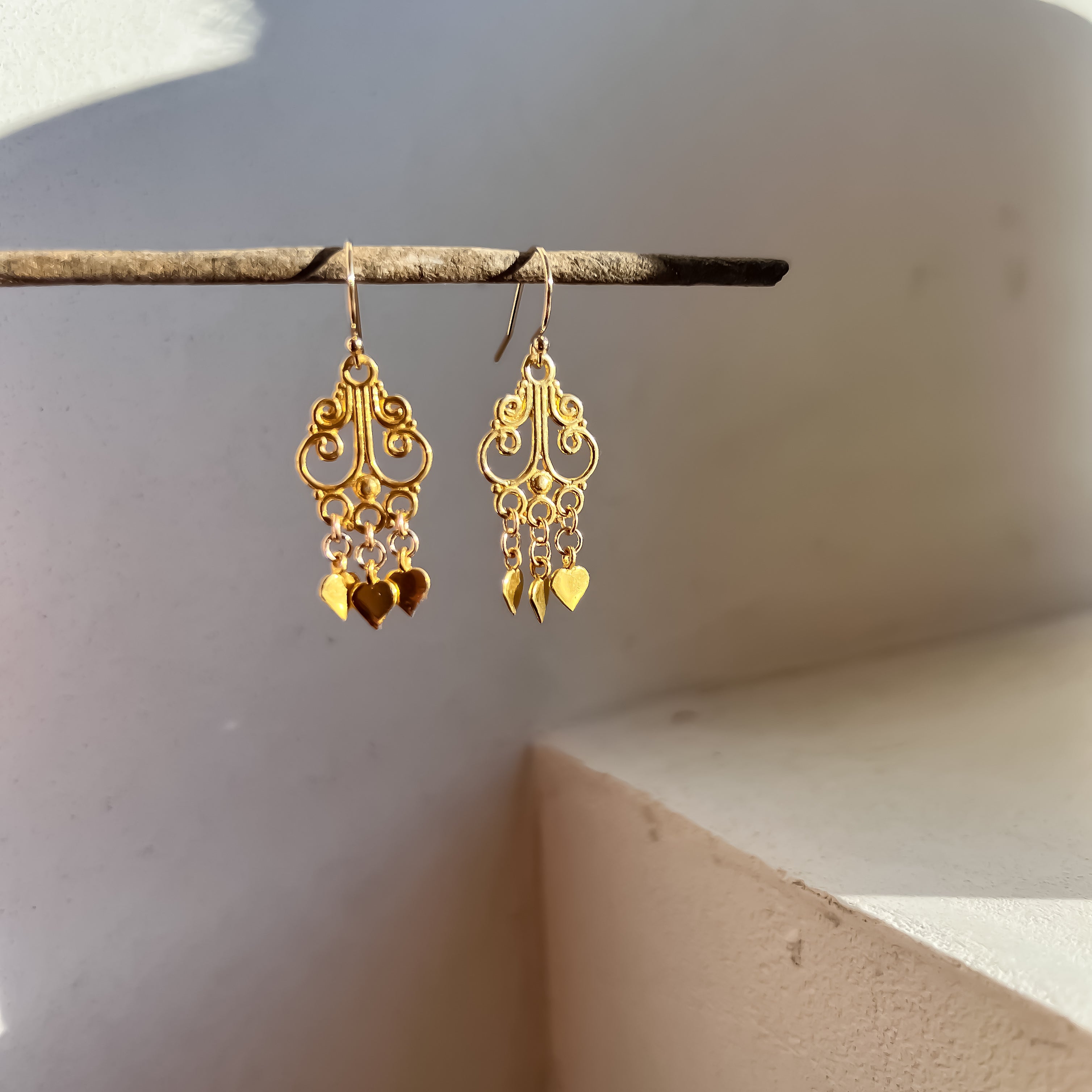 Golden Hearts Earrings - Mini